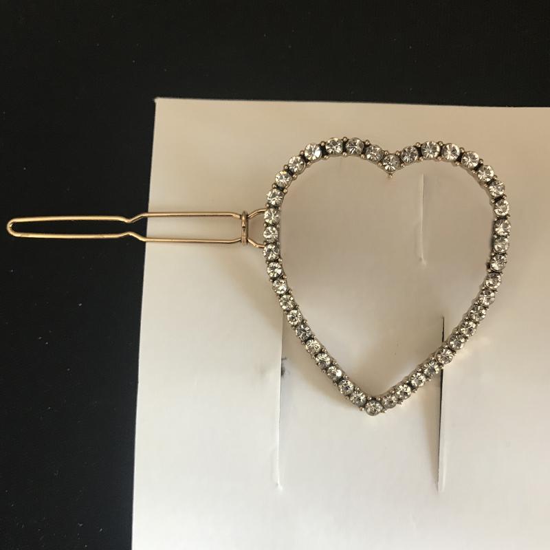 2021 New Arrival Women Heart Letter Hair Clip Bling Bling Crystal Letter Barrettes Fashion Hair Accessories 2 Styles, Red
2021 New Arrival Women Heart Letter Hair Clip Bling Bling Crystal Letter Barrettes Fashion Hair Accessories 2 Styles, Red