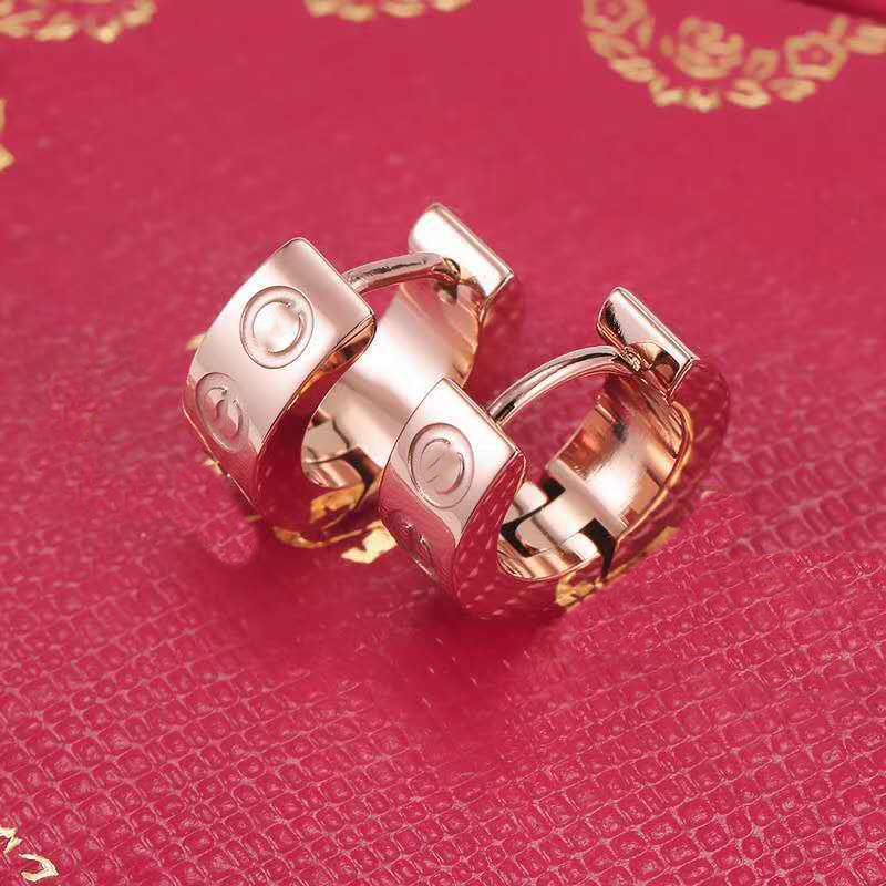 carti Ladies Love rings earring Pendant Necklaces Screw Bracelet Van Party Wedding Couple Gift Love Bracelet Fashion Luxury Cleef Designer Bracelet 36
carti Ladies Love rings earring Pendant Necklaces Screw Bracelet Van Party Wedding Couple Gift Love Bracelet Fashion Luxury Cleef Designer Bracelet 36