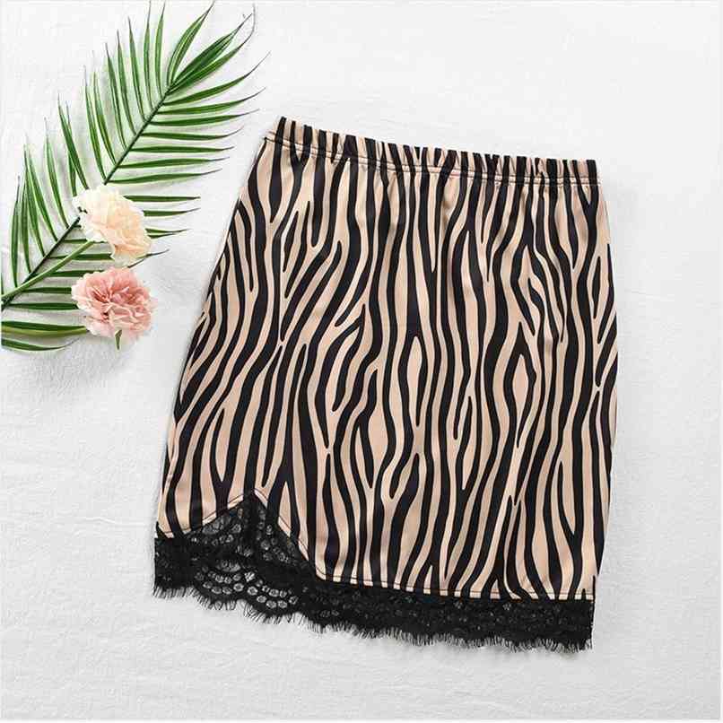 Fashion temperament leopard print stitching lace skirt A-line short women summer fashion women's clothing y2k 210520, The black spot
Fashion temperament leopard print stitching lace skirt A-line short women summer fashion women's clothing y2k 210520, The black spot