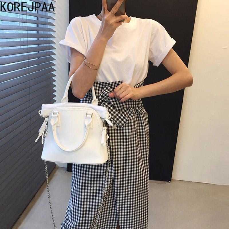 Korejpaa Women Sets Summer Korean Chic Ladies Round Neck Loose Short-Sleeved T-Shirt High-Waist Bow Tie Check Slit Skirts 210526, Black t-shirt
Korejpaa Women Sets Summer Korean Chic Ladies Round Neck Loose Short-Sleeved T-Shirt High-Waist Bow Tie Check Slit Skirts 210526, Black t-shirt