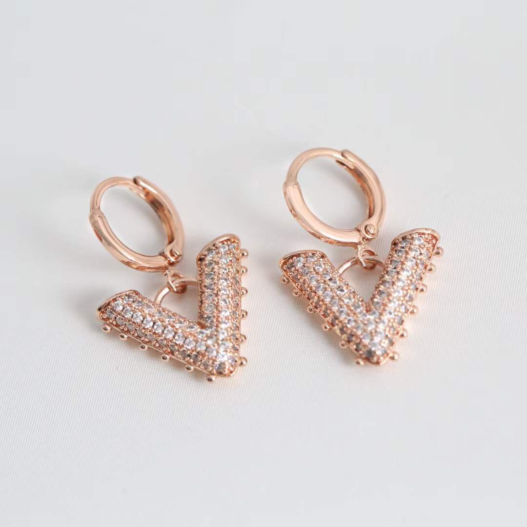 316L Stainless Steel Charm drop earring with diamond in three colors plated for women engagement jewelry gift have box PS4459
316L Stainless Steel Charm drop earring with diamond in three colors plated for women engagement jewelry gift have box PS4459