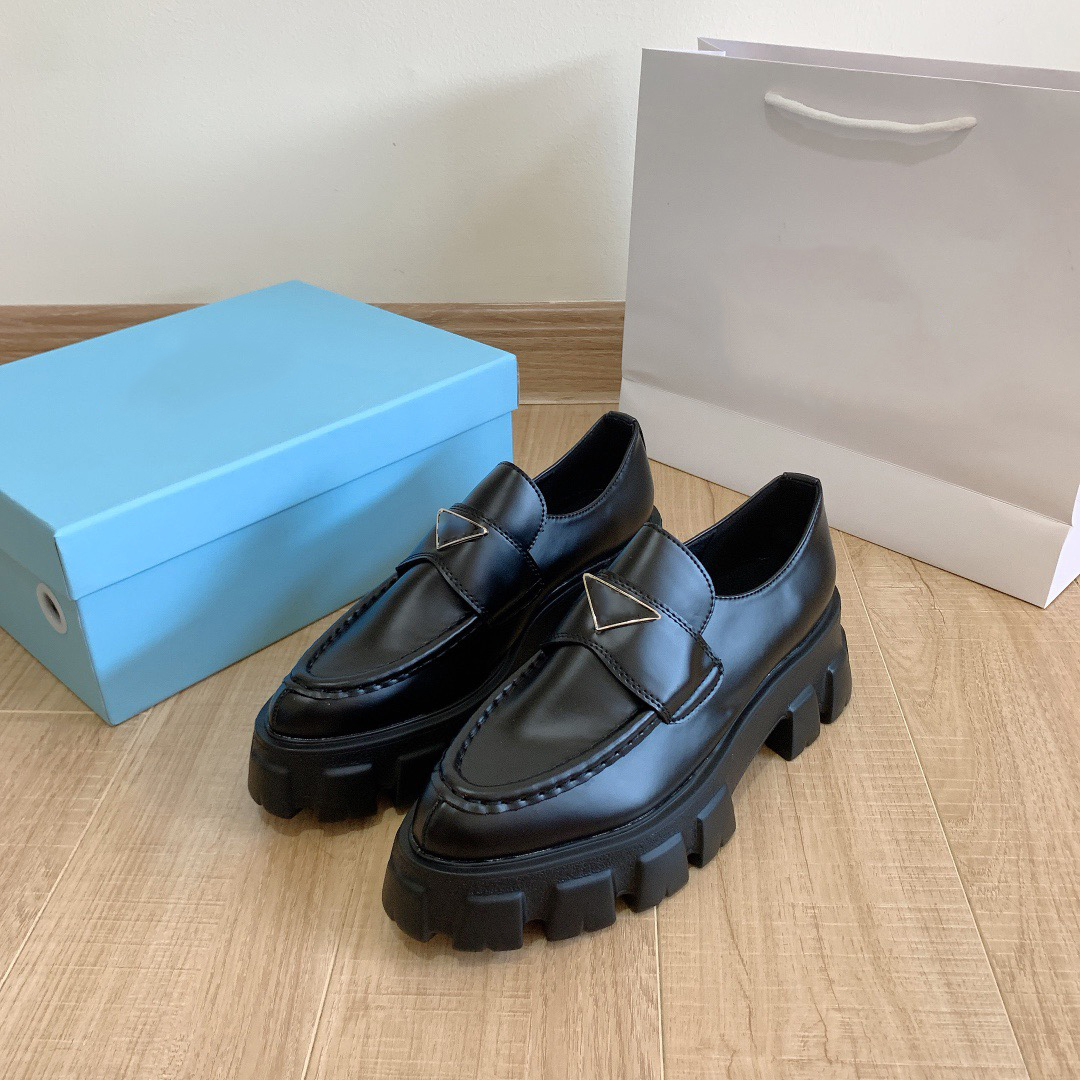 2022 Autumn Luxury Designer Brand Espadrilles Women Casual Shoes Flat Sole Platform Scarpe Leather Slip on Sneaker Thick Heel Loafers Chauss, Black 
2022 Autumn Luxury Designer Brand Espadrilles Women Casual Shoes Flat Sole Platform Scarpe Leather Slip on Sneaker Thick Heel Loafers Chauss, Black