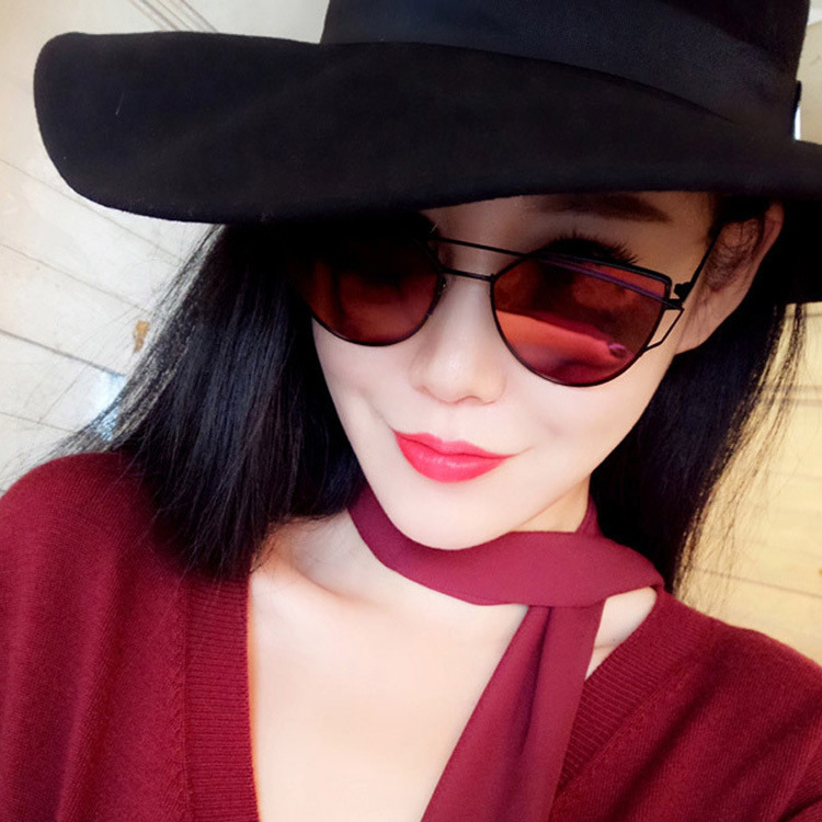 2021 Fashion Cat Eye Vintage Sunglasses Rose Gold Mirror Woman Metal Reflective Flat Lens Tourism Sun Glasses Multi-color style
2021 Fashion Cat Eye Vintage Sunglasses Rose Gold Mirror Woman Metal Reflective Flat Lens Tourism Sun Glasses Multi-color style