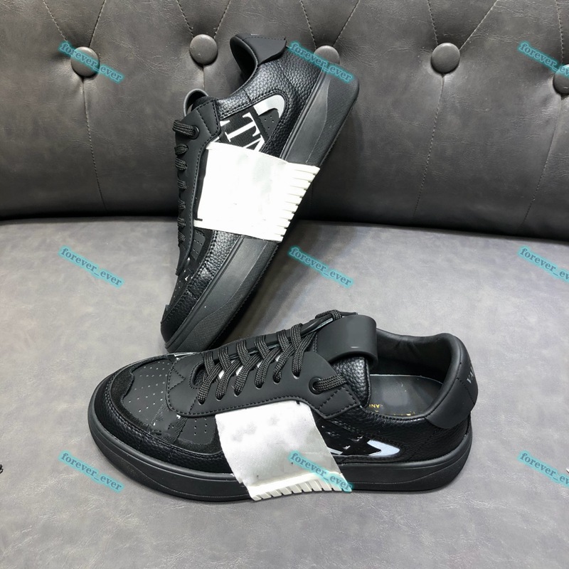 white men's boutique shoe thick-soled casual 520 sneakers leather solid color dress shoes
white men's boutique shoe thick-soled casual 520 sneakers leather solid color dress shoes