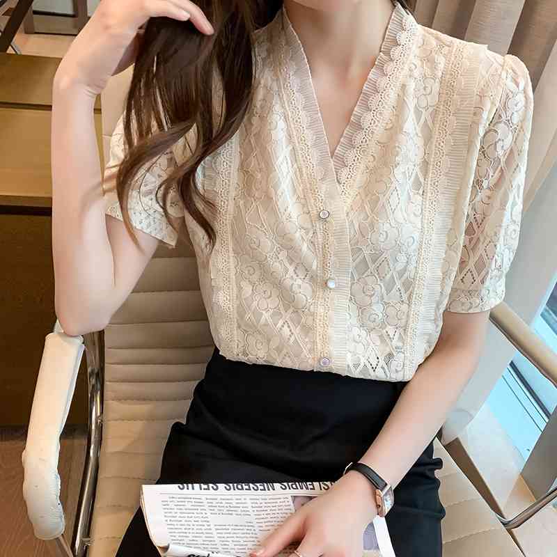Summer Korean Lace Women Shirts Woman Short Sleeve Blouse Chiffon Blouses Office Lady White Tops Plus Size XXL 210531