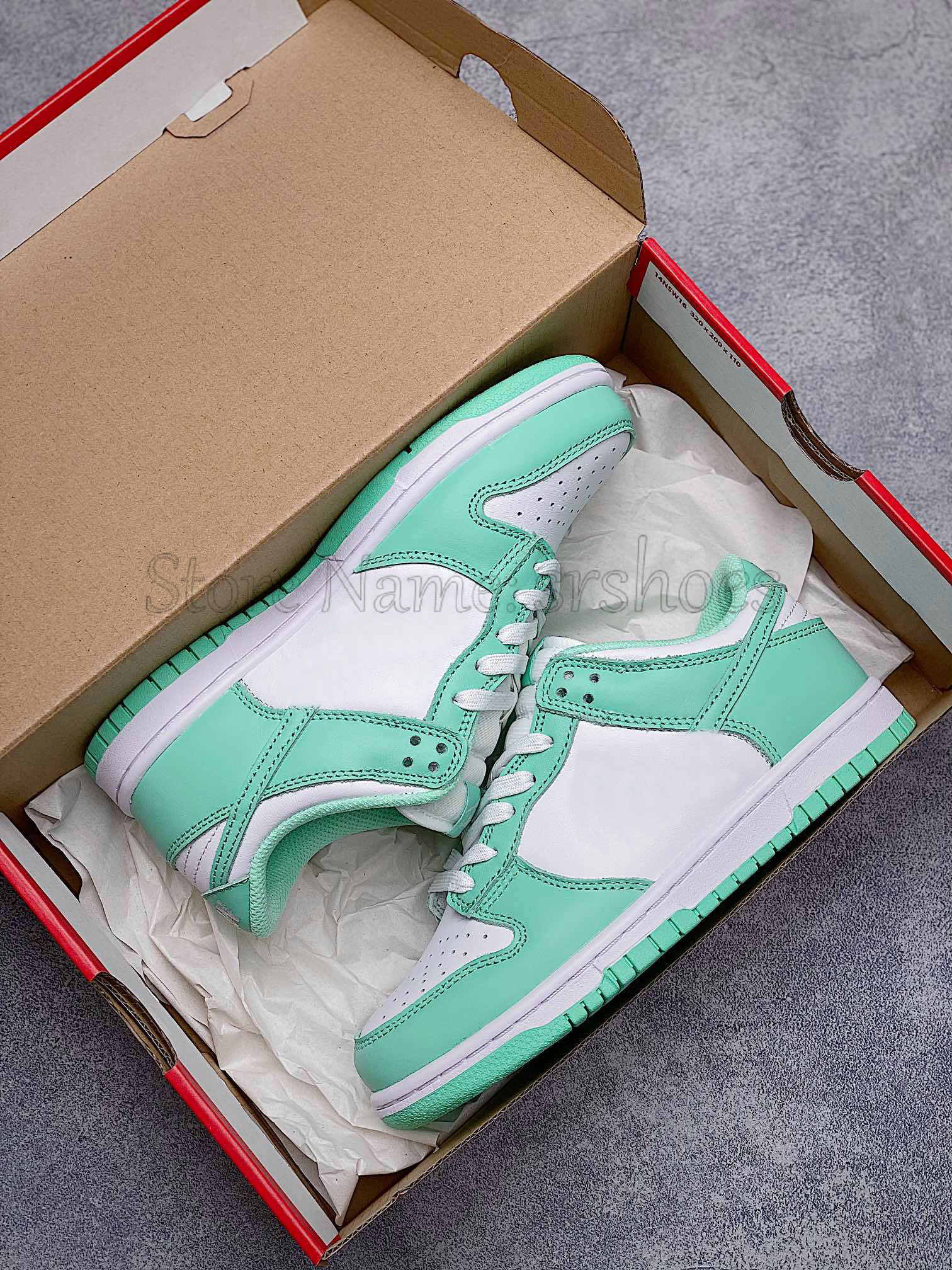 Dunks Low WMNS White Green Glow Designer Skateborad Shoes Men Women SB Trainers Sports Sneakers, Customize
Dunks Low WMNS White Green Glow Designer Skateborad Shoes Men Women SB Trainers Sports Sneakers, Customize
