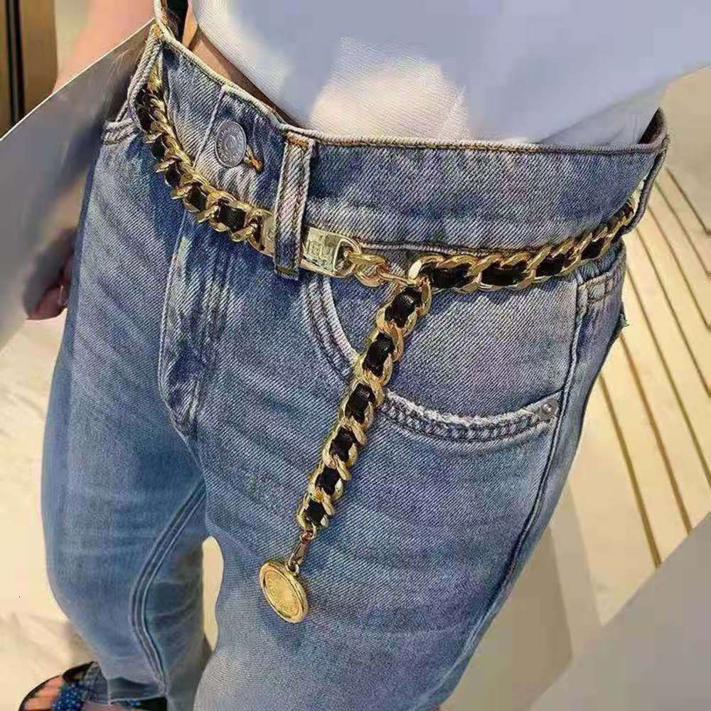 Personalized Designer's Leather Woven Chain Long Waist Fashionable Metal Carving Pendant Belt, Black;brown
Personalized Designer's Leather Woven Chain Long Waist Fashionable Metal Carving Pendant Belt, Black;brown