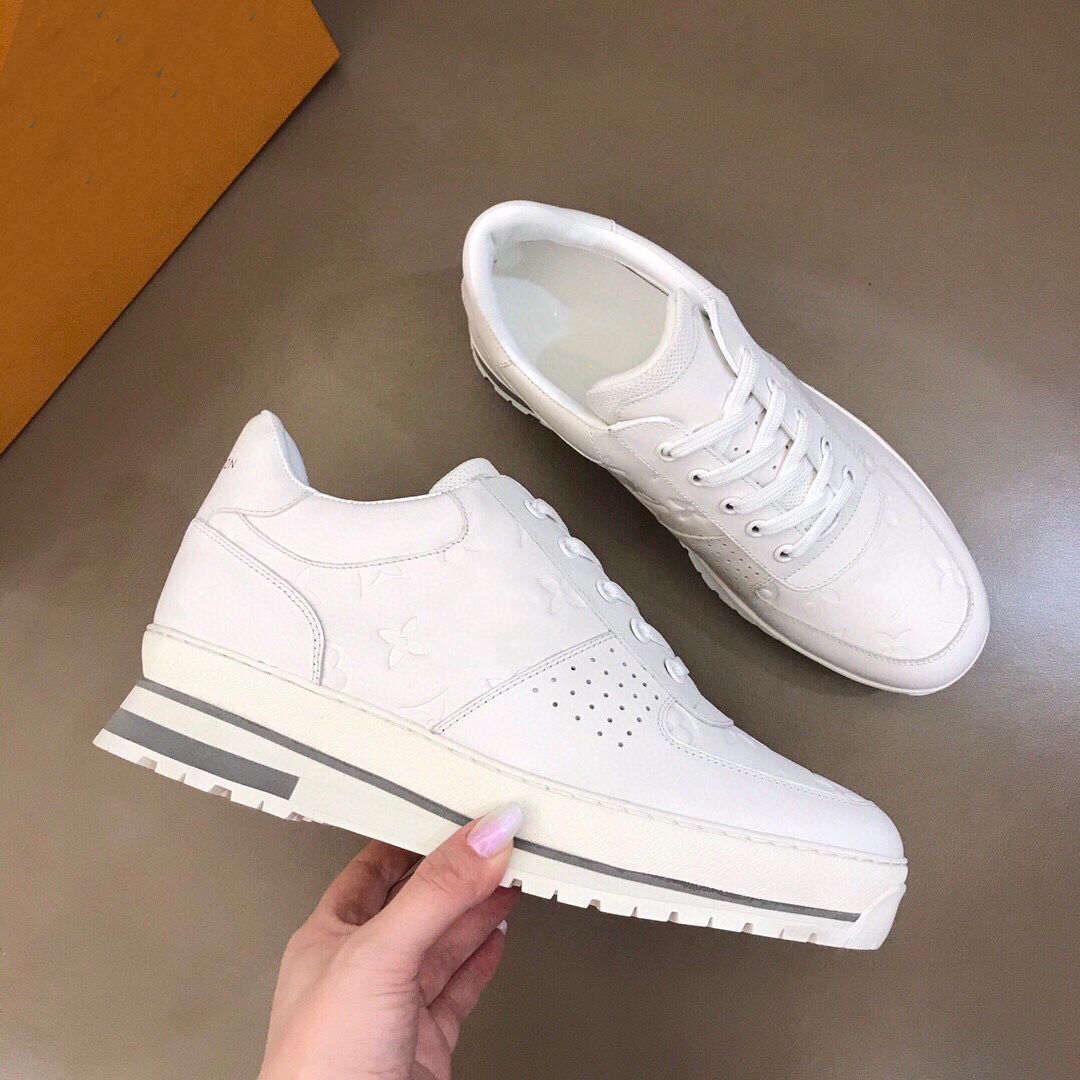 Men's Casual Shoes spikes RED BOTTOM Sneakers Loubisharks Flat Serrated Reds Soles Paris Male Red-Soles Shoe Fun Men Walking Jogging Platform trainer super 38-45, White
Men's Casual Shoes spikes RED BOTTOM Sneakers Loubisharks Flat Serrated Reds Soles Paris Male Red-Soles Shoe Fun Men Walking Jogging Platform trainer super 38-45, White