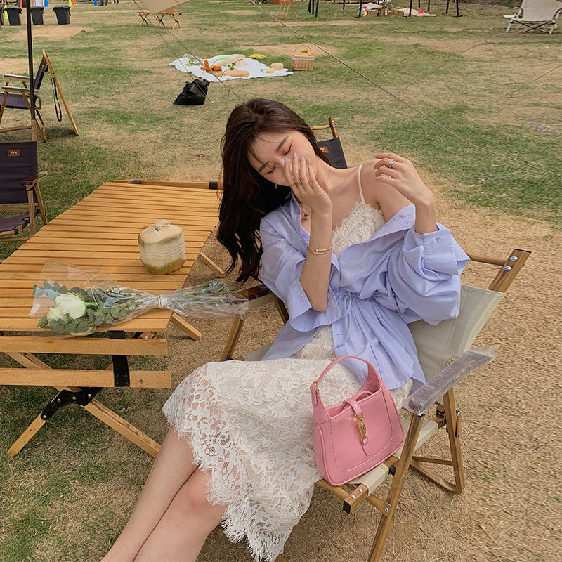 Summer Sleeveless Sexy Elegant Dress Women Sexy Embroidery Lace Strap Dress Office Lady Evening Party Dress Korea 210521