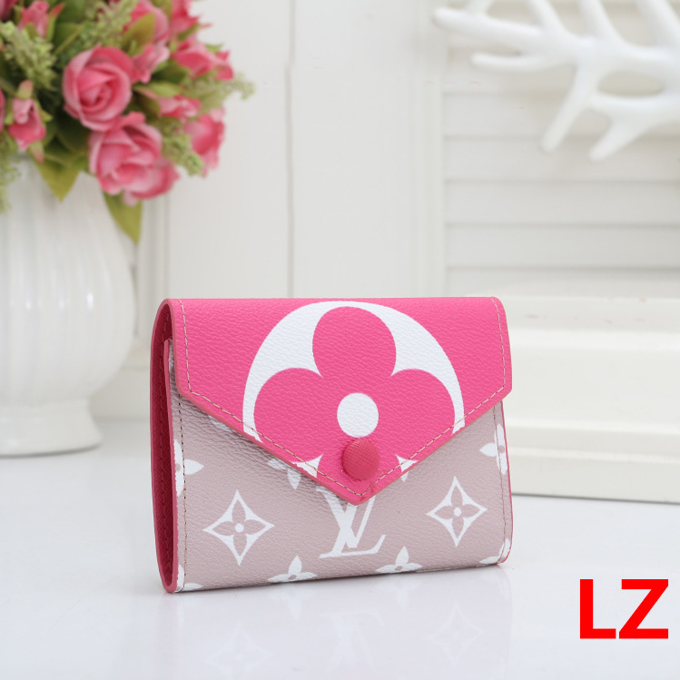 Louis Vutton Women Luxurys Designers Bags 2021 colorful leather lining Purses Ladies Flap Purse ClutchTotes Dust Wallets bag With Box 12*9*2, Red;black
Louis Vutton Women Luxurys Designers Bags 2021 colorful leather lining Purses Ladies Flap Purse ClutchTotes Dust Wallets bag With Box 12*9*2, Red;black