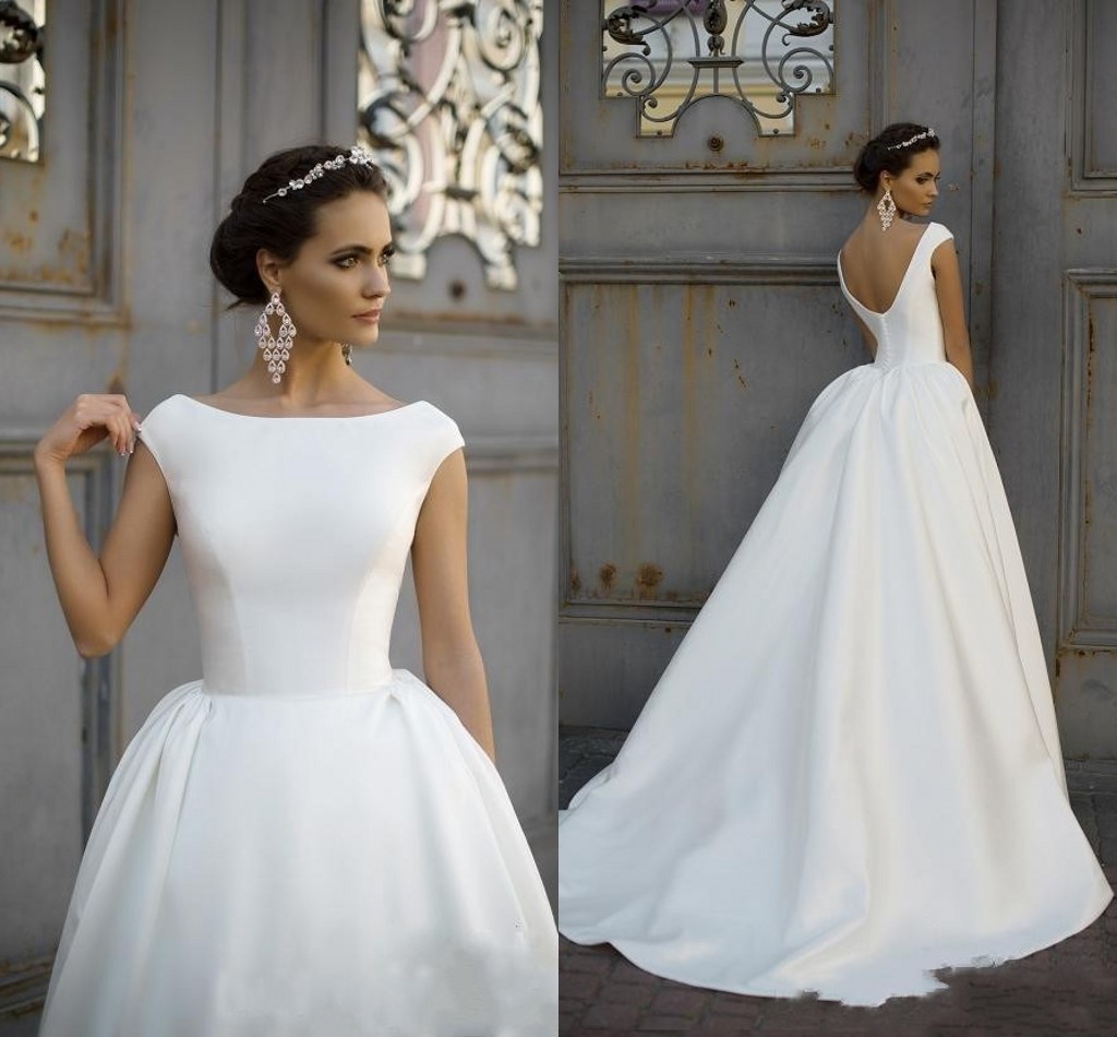 Modern Satin A Line Wedding Dresses Boho Garden 2021 Scoop Neck Cap Sleeves Backless Bridal Gowns Sweep Train Simple robes de mariée Hepburn Style Marriage AL8833, Ivory
Modern Satin A Line Wedding Dresses Boho Garden 2021 Scoop Neck Cap Sleeves Backless Bridal Gowns Sweep Train Simple robes de mariée Hepburn Style Marriage AL8833, Ivory