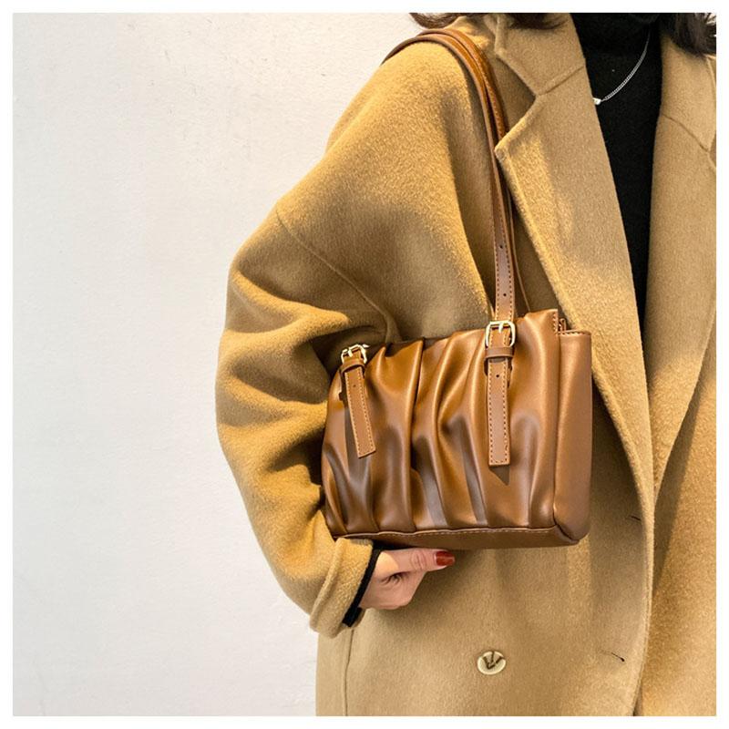 Evening Bags Style Women Shoulder Luxury Handbag Designer Underarm Bag PU Leather High Quality Crossbody, Black
Evening Bags Style Women Shoulder Luxury Handbag Designer Underarm Bag PU Leather High Quality Crossbody, Black