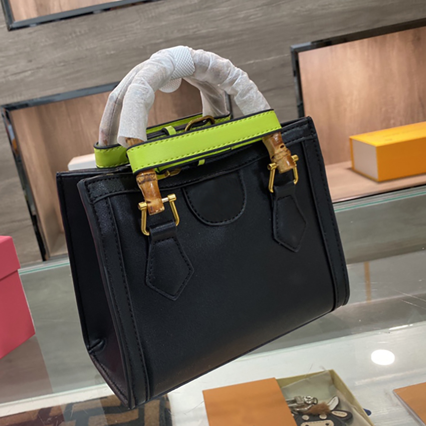 Fashion Women Luxury Designer Bags Leather Totes Bamboo 1947 High Quality cowhide Bags Messenger Crossbody Shoulder Bag Wallet, # 0 
Fashion Women Luxury Designer Bags Leather Totes Bamboo 1947 High Quality cowhide Bags Messenger Crossbody Shoulder Bag Wallet, # 0