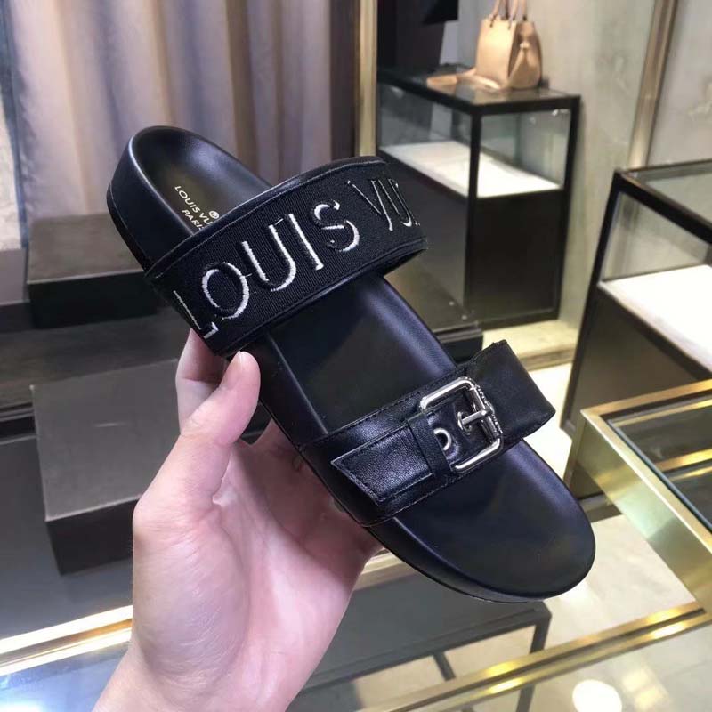 Classics sandals Fashion Designer Slippers slides Floral brocade Gear bottoms Flip Flops women shoes striped Beach causal slipper bagandshoe bagandshoe 1-47, Box
Classics sandals Fashion Designer Slippers slides Floral brocade Gear bottoms Flip Flops women shoes striped Beach causal slipper bagandshoe bagandshoe 1-47, Box