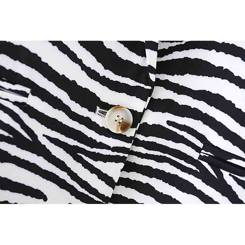 Streetwear Women Zebra Stripes Print Coats Fashion Ladies Single Button Blazers Causal Female Chic Pocket Jackets 210430