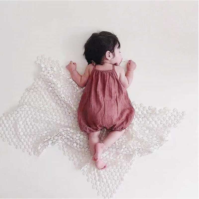 Summer style baby halter romper girl baby halter jumpsuit romper baby girl cloth 210701, Bodysuit
Summer style baby halter romper girl baby halter jumpsuit romper baby girl cloth 210701, Bodysuit