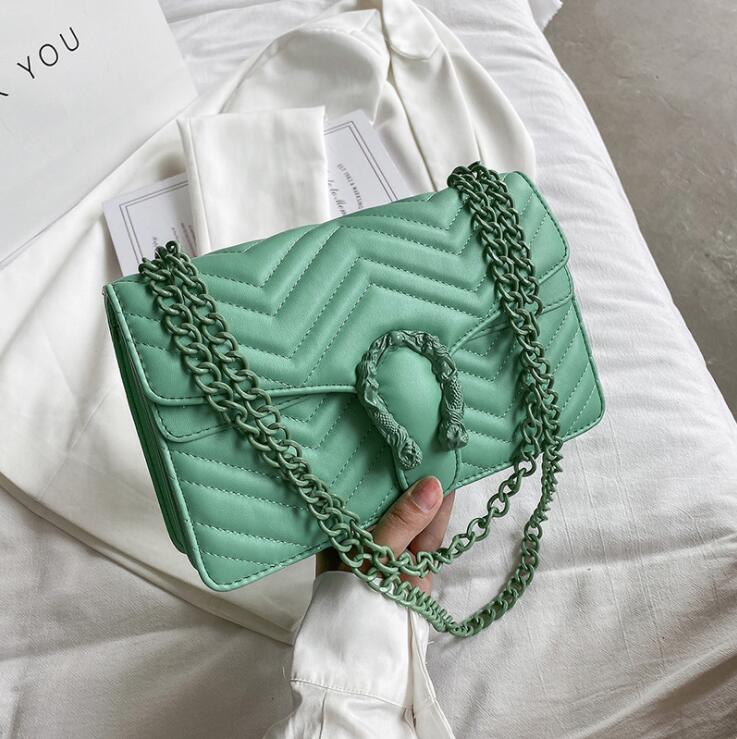 Factory wholesale leather women chain bag summer candy-colored fashion shoulder bags street trend striped handbag small fresh Thread sweet handbags 10 colors
Factory wholesale leather women chain bag summer candy-colored fashion shoulder bags street trend striped handbag small fresh Thread sweet handbags 10 colors
