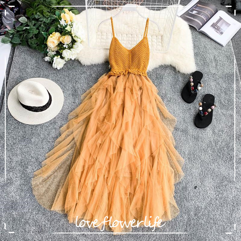 Party Dress Solid Cascading Ruffles Knitting Patchwork Women Dress Summer Mesh Backless V-neck Long Dress 210521, Black
Party Dress Solid Cascading Ruffles Knitting Patchwork Women Dress Summer Mesh Backless V-neck Long Dress 210521, Black