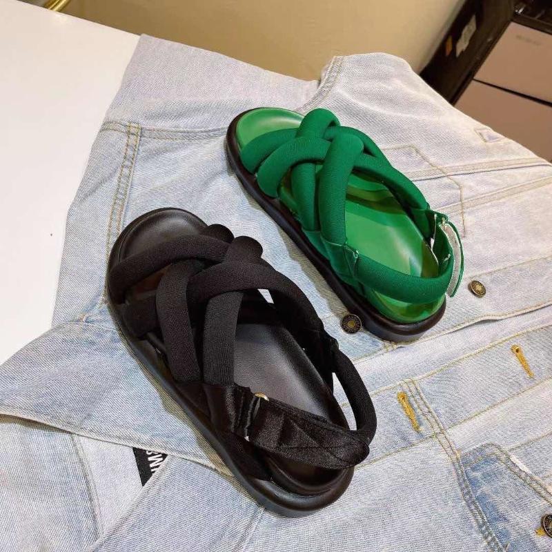 Sandals Female Summer 2021 Muffin Platform Ins Fashion Beach Flat Outdoor Thick Bottom Breathable Causal Women