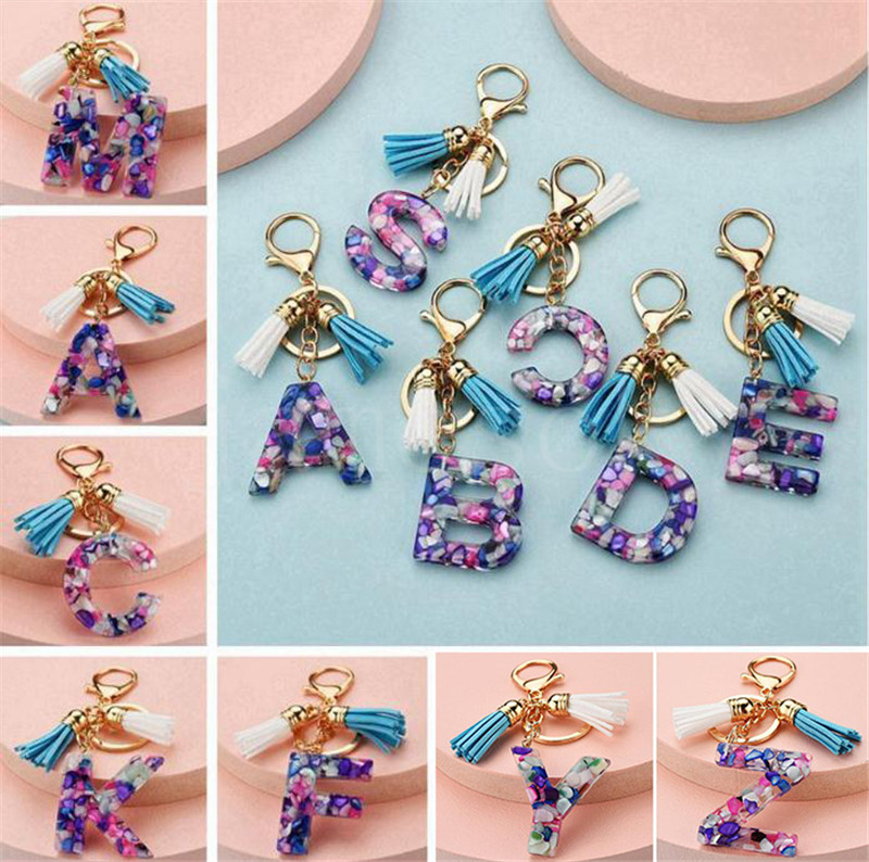 26 English Alphabet Keychain Beautiful Fashionable Transparent Acrylic Crystal Tassel Pendant Bag Christmas Gift DB576