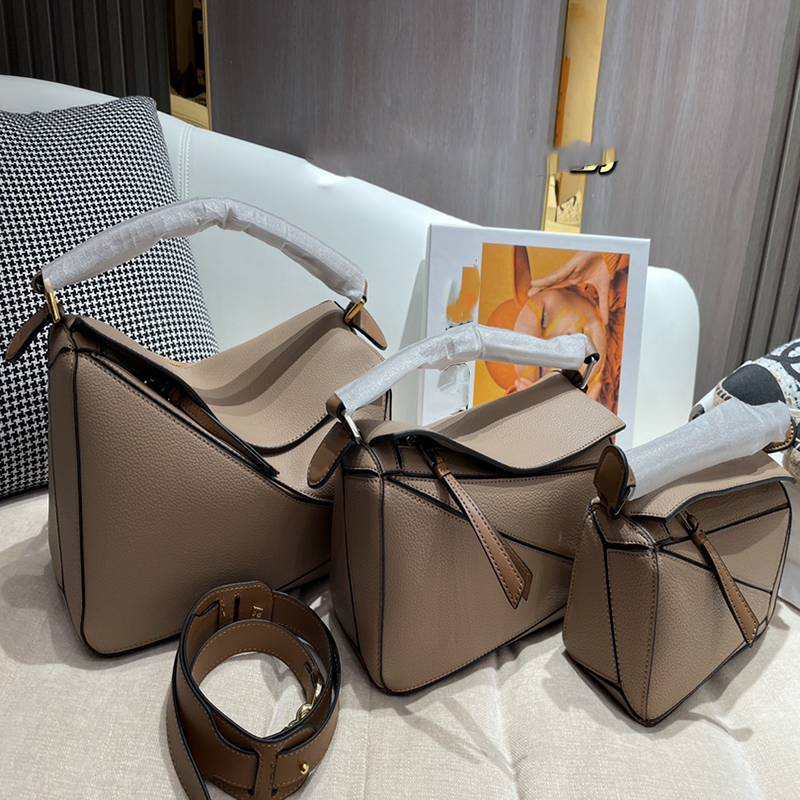 luxurys puzzle loew designer handbags geometric bag plain grain womens handbag foldable messenger multiple back single shoulder, Customize
luxurys puzzle loew designer handbags geometric bag plain grain womens handbag foldable messenger multiple back single shoulder, Customize