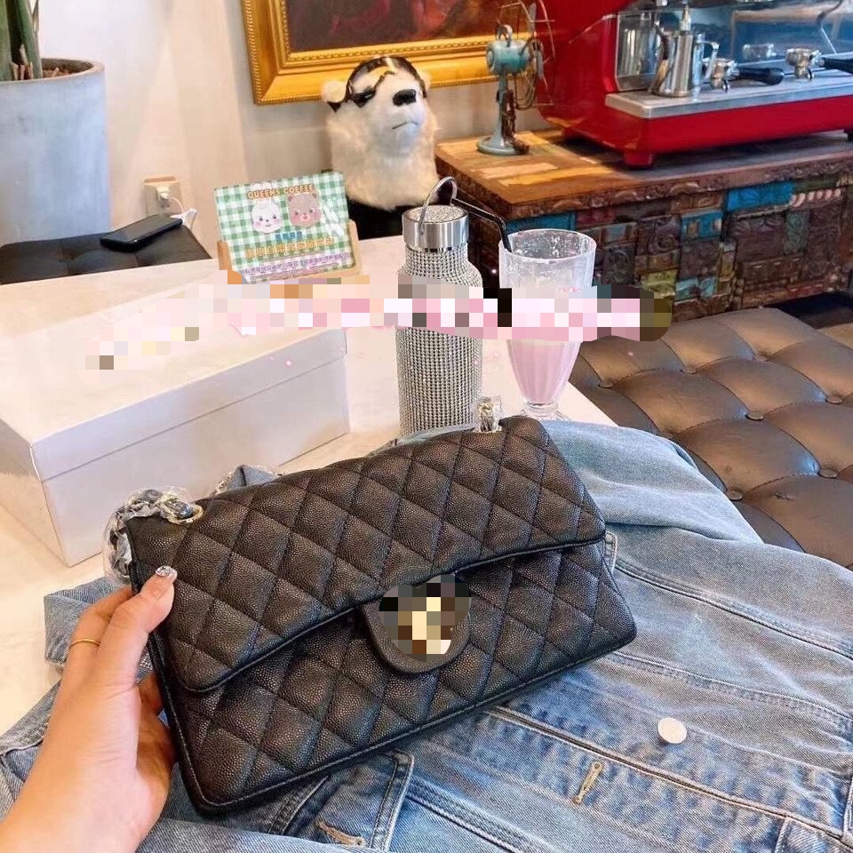 Leather bag caviar show style diamond single room fashion versatile diagonal, Black;red
Leather bag caviar show style diamond single room fashion versatile diagonal, Black;red