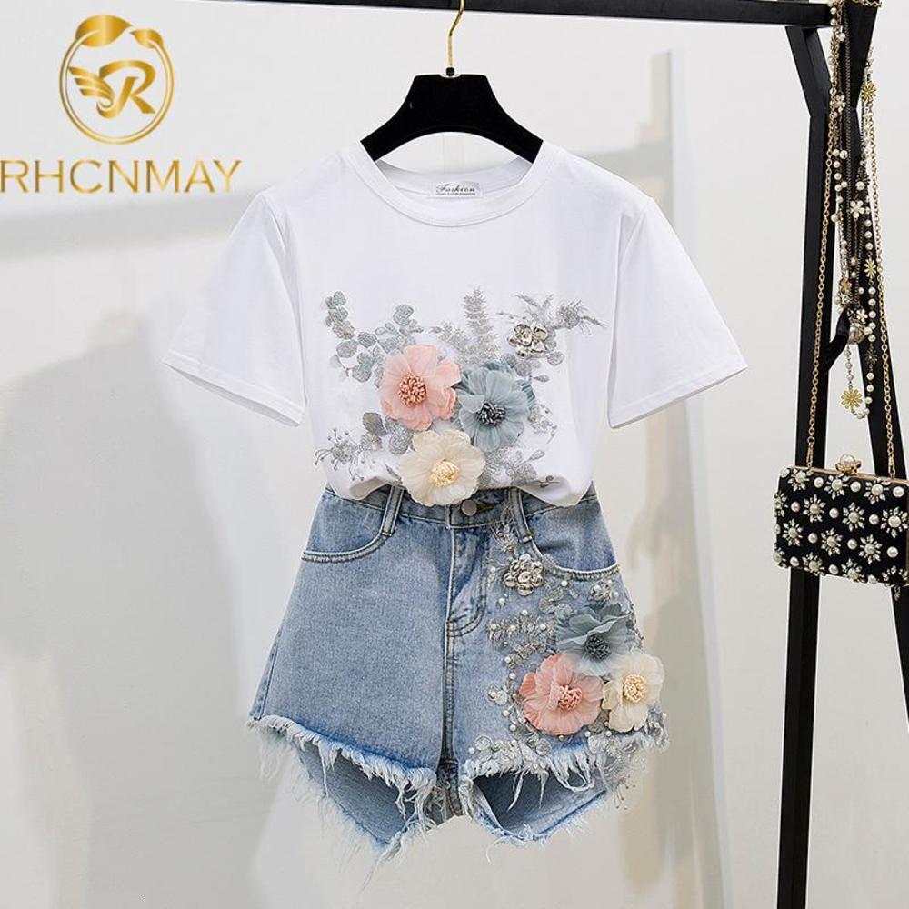 2021 Summer Women 2 Piece Sets Embroidery 3D Flower T-shirt + Denim Shorts Sets Vintage Beading Shorts, White
2021 Summer Women 2 Piece Sets Embroidery 3D Flower T-shirt + Denim Shorts Sets Vintage Beading Shorts, White