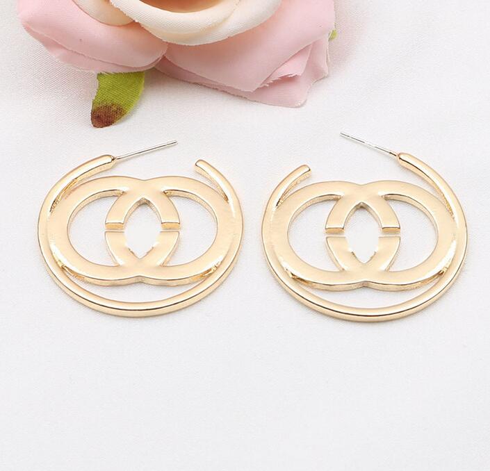 16style 18K Gold Plated Vintage Designer Letters Stud Long Earring Crystal Diamond Geometric Luxury Women Rhinestone Pearl Wedding Party Jewerlry Accessories
16style 18K Gold Plated Vintage Designer Letters Stud Long Earring Crystal Diamond Geometric Luxury Women Rhinestone Pearl Wedding Party Jewerlry Accessories