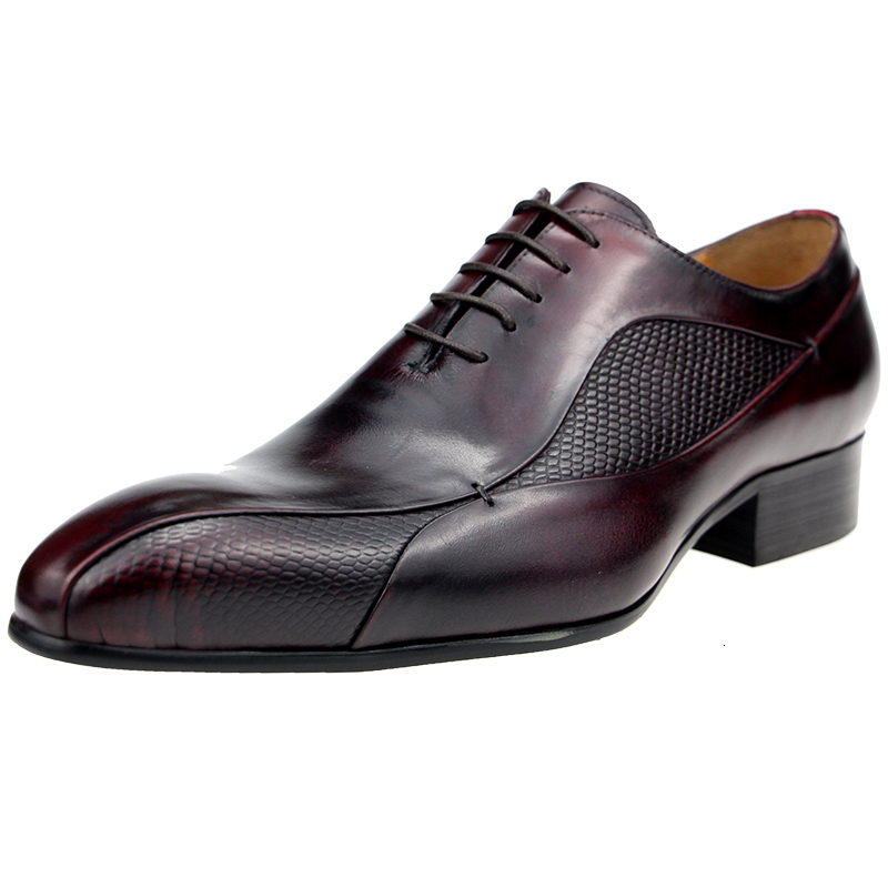 dress shoes wedding british style genuine classic gentleman lace up men leather sapato social masculino office workplace business, Black
dress shoes wedding british style genuine classic gentleman lace up men leather sapato social masculino office workplace business, Black