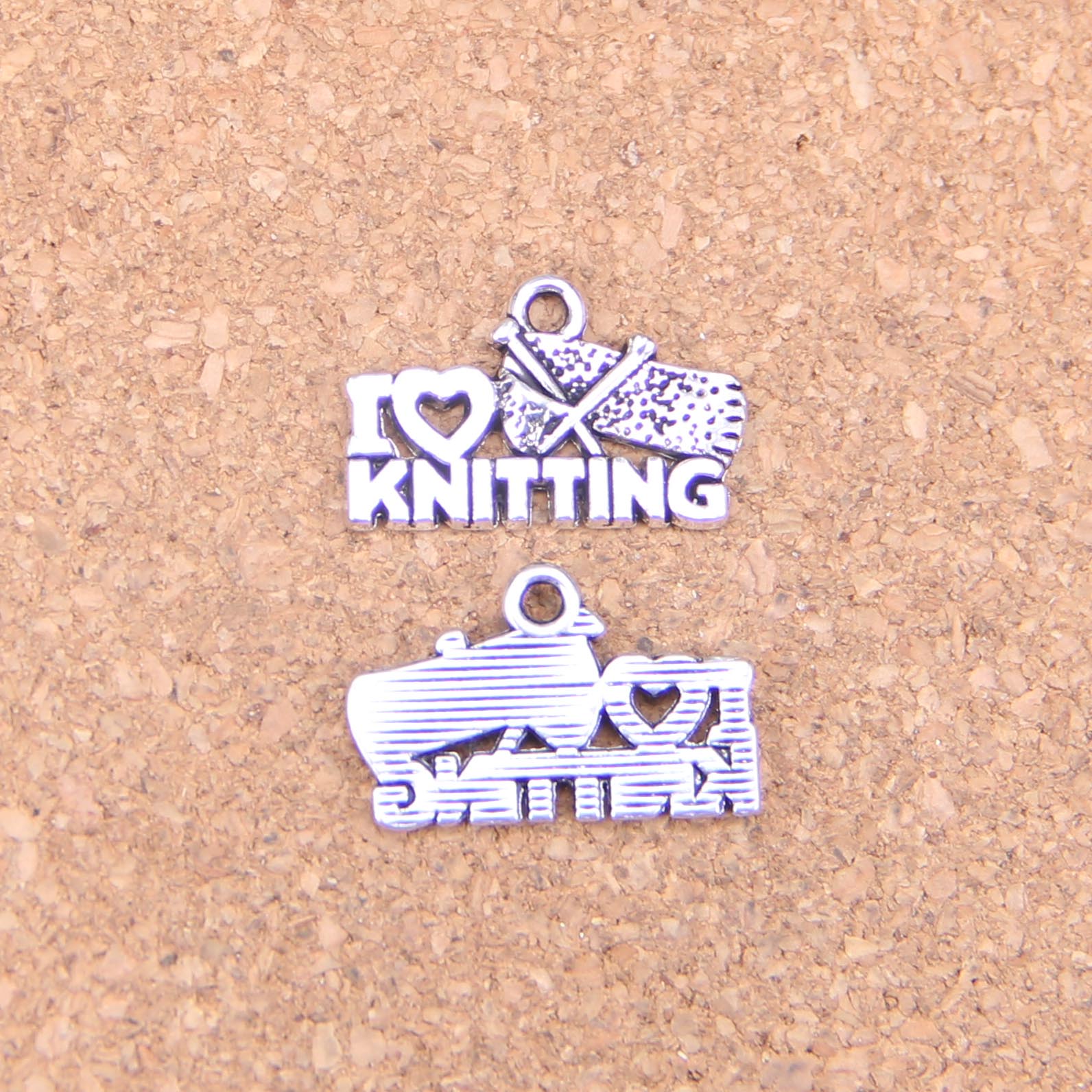 92pcs Antique Silver Bronze Plated I love knitting Charms Pendant DIY Necklace Bracelet Bangle Findings 20*12mm, Bronze;silver
92pcs Antique Silver Bronze Plated I love knitting Charms Pendant DIY Necklace Bracelet Bangle Findings 20*12mm, Bronze;silver