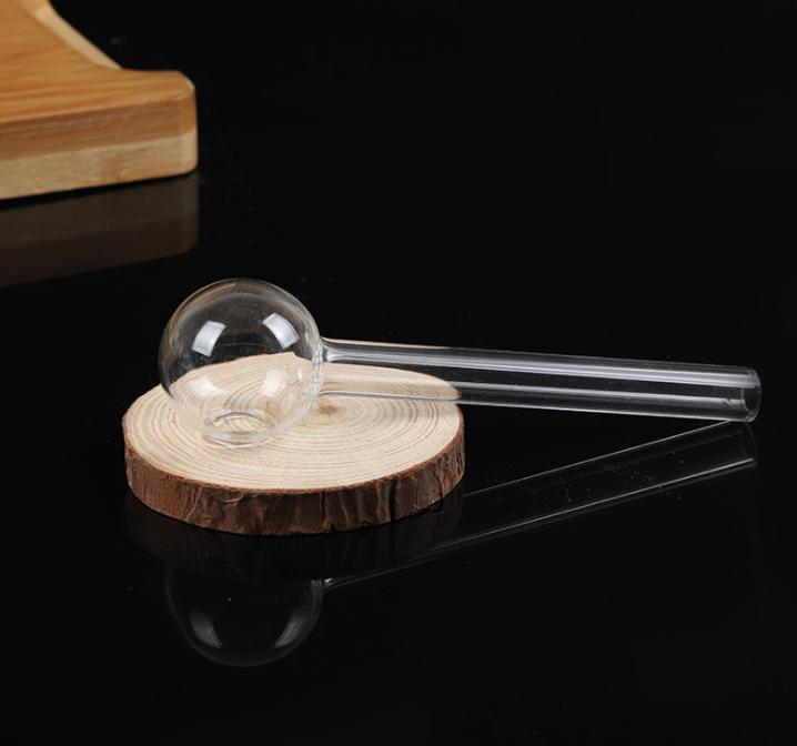 2021 new 4 inch Clear Pyrex Glass Oil burner transparent Oil Burner Glass Tube Oil Burning Pipe glass pipes water pipes
2021 new 4 inch Clear Pyrex Glass Oil burner transparent Oil Burner Glass Tube Oil Burning Pipe glass pipes water pipes