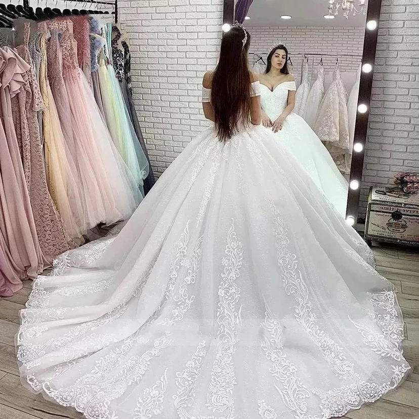 Ball Arabic Dubai Princess Gown Wedding Dresses Sexy Off The Shoulder Lace Appliques Bridal Gowns Sweep Train Lace Back Puffy Vestidos De Novia Plus S