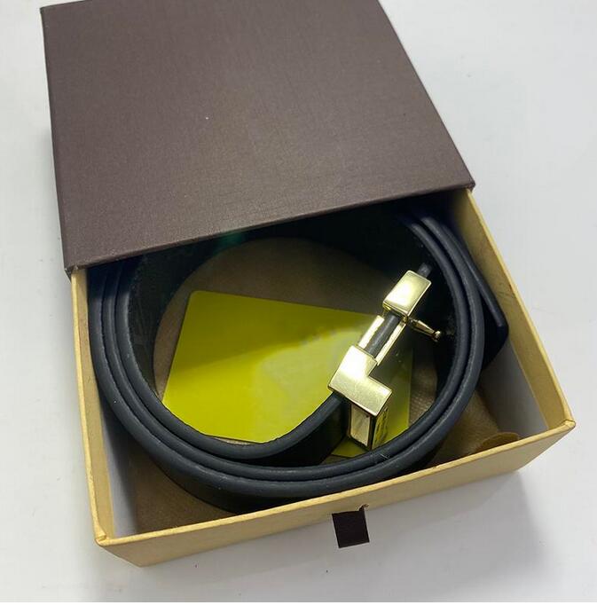 Men Designers Belts Classic fashion luxury casual letter L smooth buckle womens mens leather belt width 3.8cm with box 00001, With boxs
Men Designers Belts Classic fashion luxury casual letter L smooth buckle womens mens leather belt width 3.8cm with box 00001, With boxs