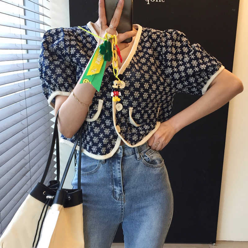 Korejpaa Women Shirt Summer Korean Chic Retro Slimming V-Neck Border Contrast Lace Embroidered Flower Puff Sleeve Blouses 210526