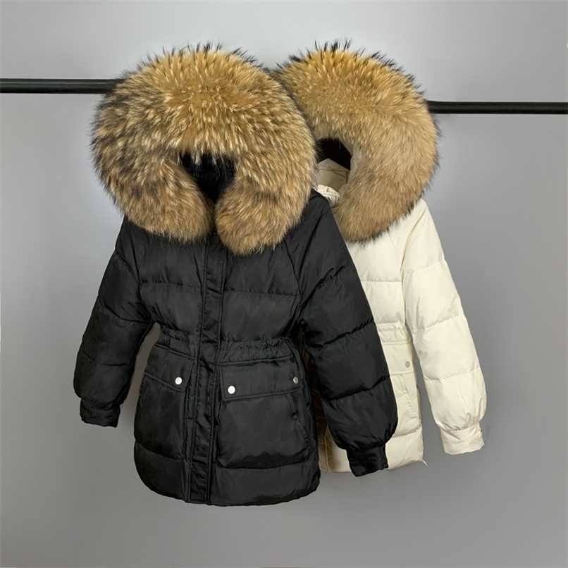 Winter Down Jacket Women 90% White Duck Coat Large Natural Raccoon Fur Collar Hooded Thick Warm Adjustable Waist 211108
Winter Down Jacket Women 90% White Duck Coat Large Natural Raccoon Fur Collar Hooded Thick Warm Adjustable Waist 211108