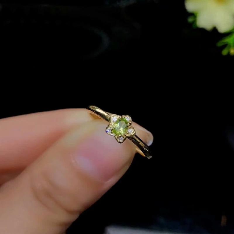 Cluster Rings SHILOVEM 925 Sterling Silver PERIDOT Classic Fine Jewelry Women Wedding Plant Gift 3*4mm Yhj0304923agg, Golden;silver
Cluster Rings SHILOVEM 925 Sterling Silver PERIDOT Classic Fine Jewelry Women Wedding Plant Gift 3*4mm Yhj0304923agg, Golden;silver