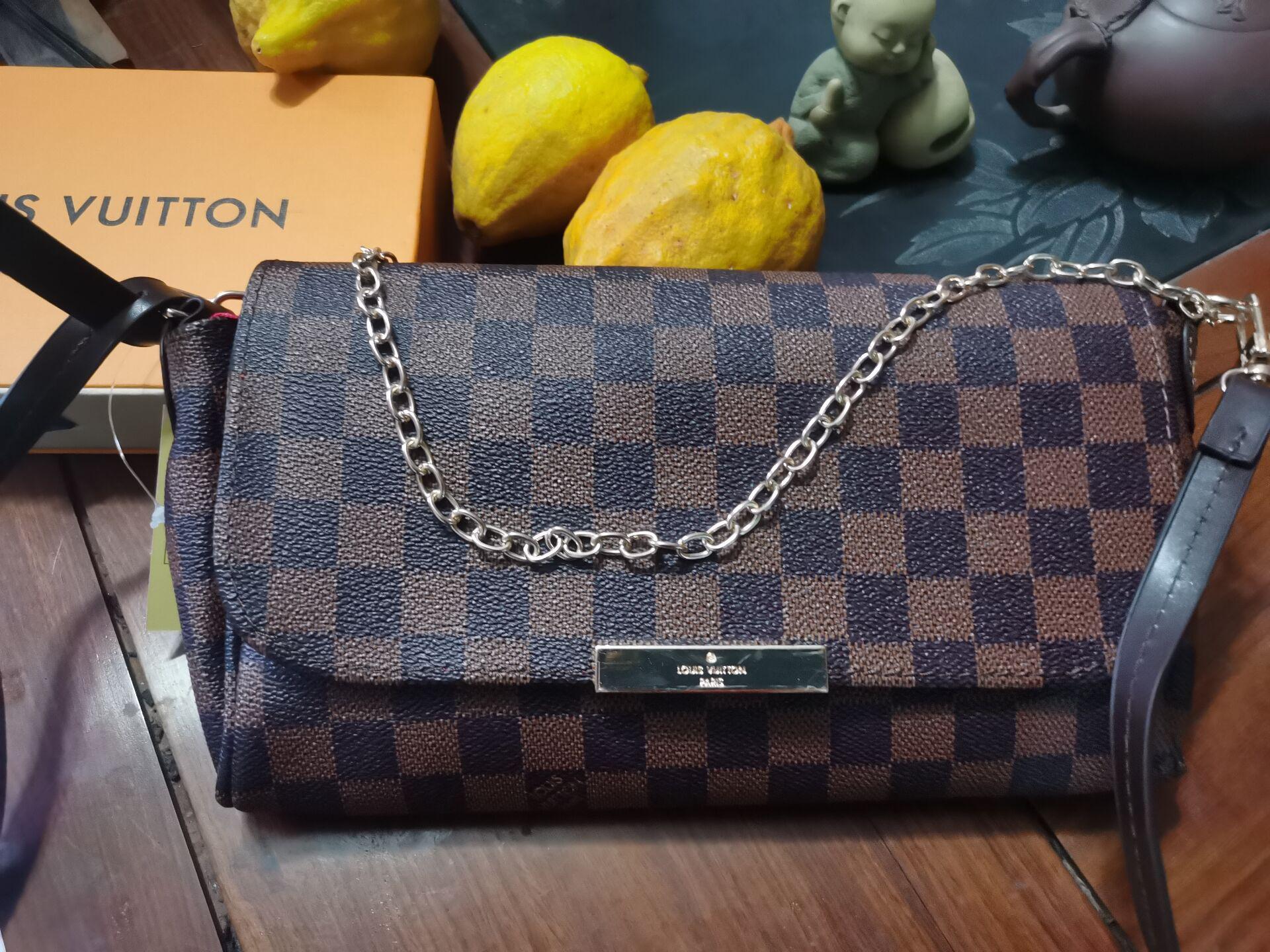 lv louis 5 vitton Women Evening Bag Designer Messenger Crossbody Tote Long wallets Purse handbag Woman Shoulder Bags
lv louis 5 vitton Women Evening Bag Designer Messenger Crossbody Tote Long wallets Purse handbag Woman Shoulder Bags
