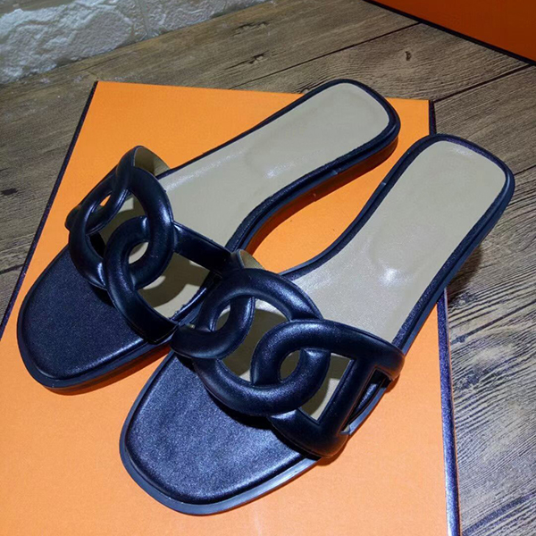Classic ladies sliders luxury Summer beach Cartoon Big Head Designer Leather Flat woman shoes el Bath slippers Large size kjp002
Classic ladies sliders luxury Summer beach Cartoon Big Head Designer Leather Flat woman shoes el Bath slippers Large size kjp002