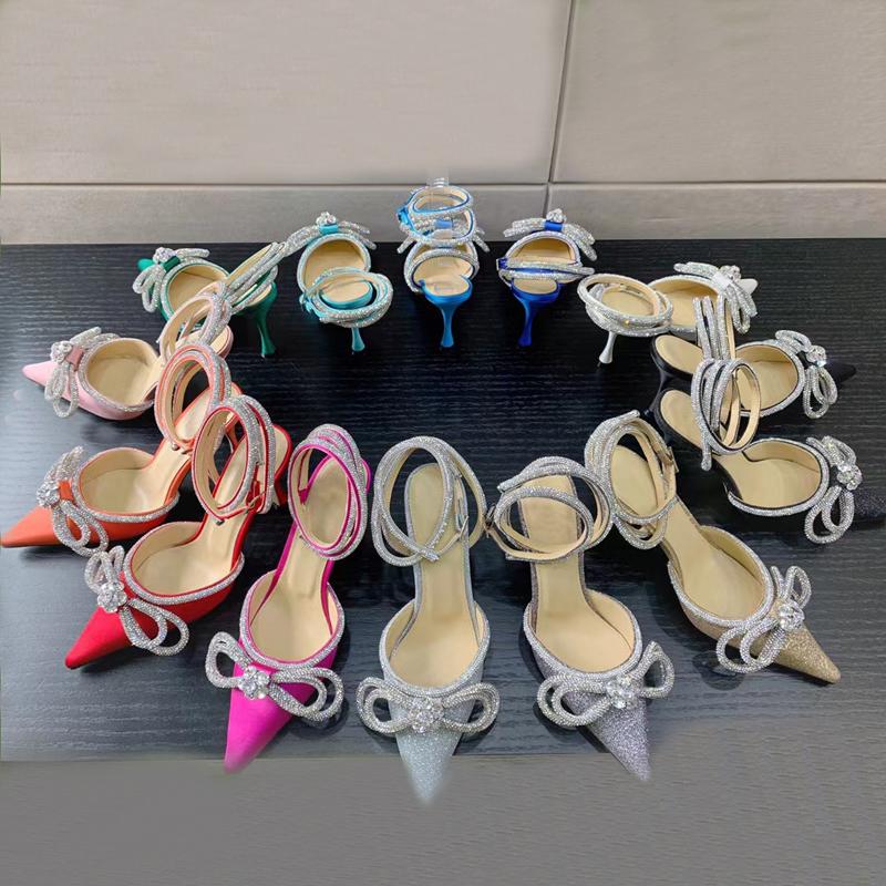 Womens sandals leather sole designer high heels 9.5cm black pink diamond chain decoration banquet women shoes silk face sexy formal shoe slippers free delivery, Blue
Womens sandals leather sole designer high heels 9.5cm black pink diamond chain decoration banquet women shoes silk face sexy formal shoe slippers free delivery, Blue