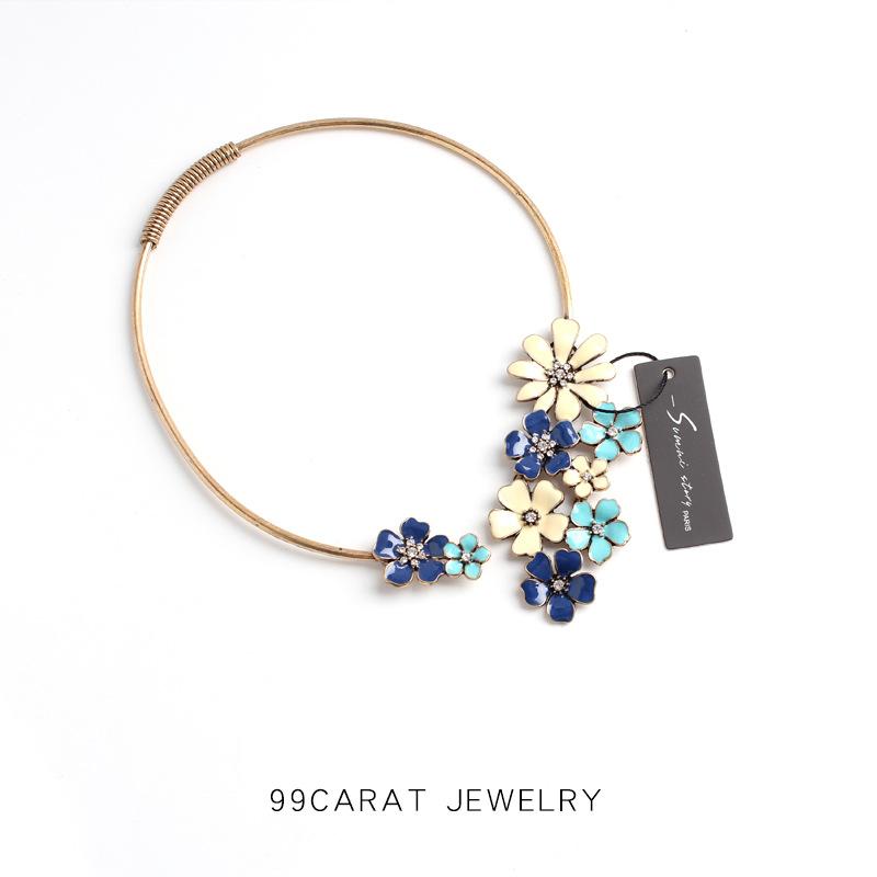 Pendant Necklaces Bohemian Necklace Women's Wind Flower Shaped Collar Sweater Chain Full Of Summer Style Exaggerated Personality
Pendant Necklaces Bohemian Necklace Women's Wind Flower Shaped Collar Sweater Chain Full Of Summer Style Exaggerated Personality