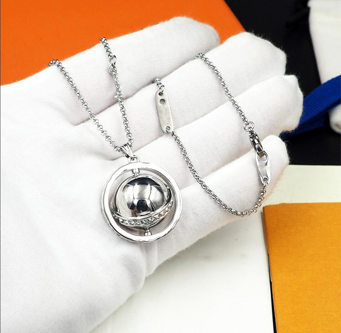 Unisex Hip Hop Personality Charm Pendant Necklace Long Chain High Quality Titanium Steel Necklaces Supply
Unisex Hip Hop Personality Charm Pendant Necklace Long Chain High Quality Titanium Steel Necklaces Supply