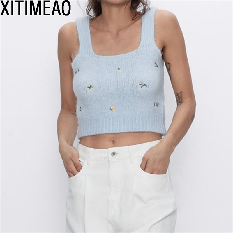 ZA Women Fashion Floral Embroidered Cropped Knitted Blouses Vintage Sleeveless Straps Female Shirts Blusas Chic Tops 210604, As picture
ZA Women Fashion Floral Embroidered Cropped Knitted Blouses Vintage Sleeveless Straps Female Shirts Blusas Chic Tops 210604, As picture