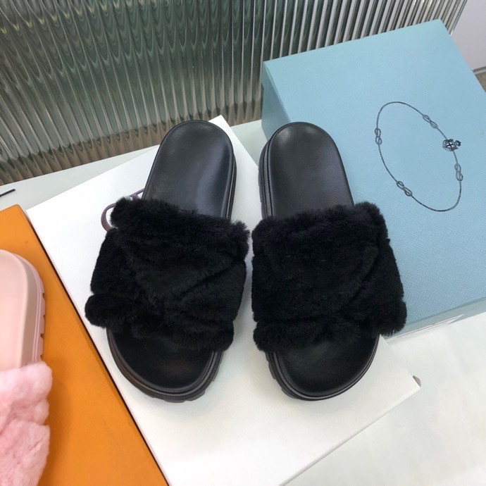 Prad 2021 Summer fashion Beach high quality Ladies Sandals comfortable Rhinestone Platform Wedges Women Shoes Footwear Gladiator Open Toe Slides, Choose the color
Prad 2021 Summer fashion Beach high quality Ladies Sandals comfortable Rhinestone Platform Wedges Women Shoes Footwear Gladiator Open Toe Slides, Choose the color