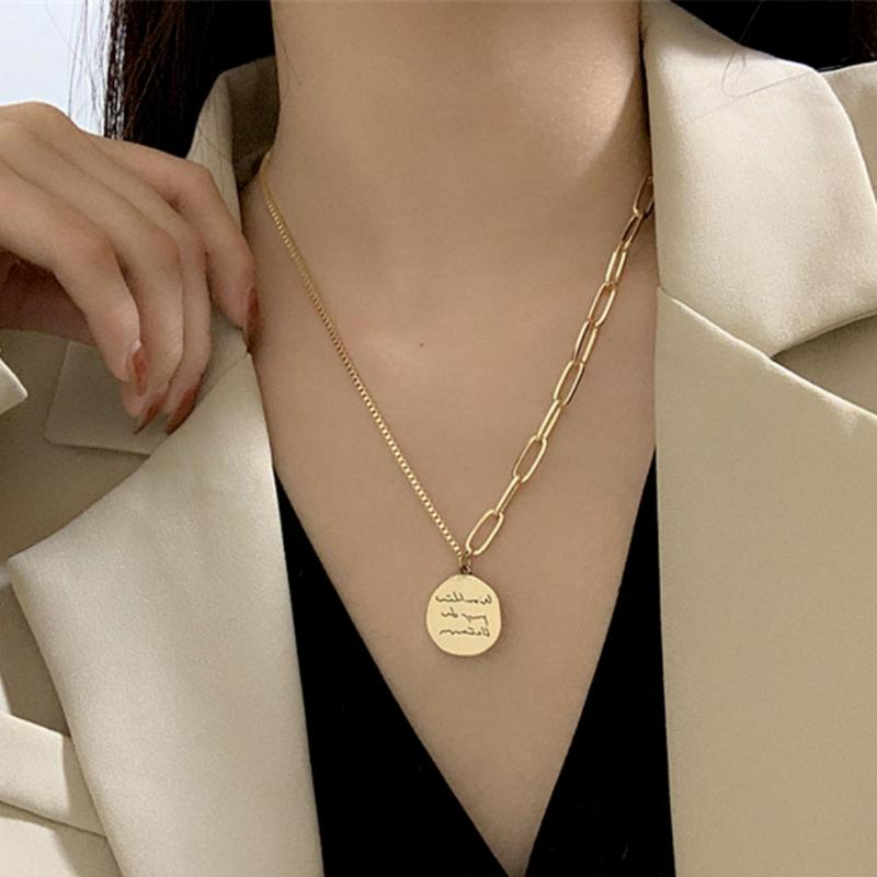 Pendant Necklaces Korean Ladies Alloy Party Holiday Simple Round Letter Clavicle Chain Personality Fashion Trend OL Style Necklace
Pendant Necklaces Korean Ladies Alloy Party Holiday Simple Round Letter Clavicle Chain Personality Fashion Trend OL Style Necklace
