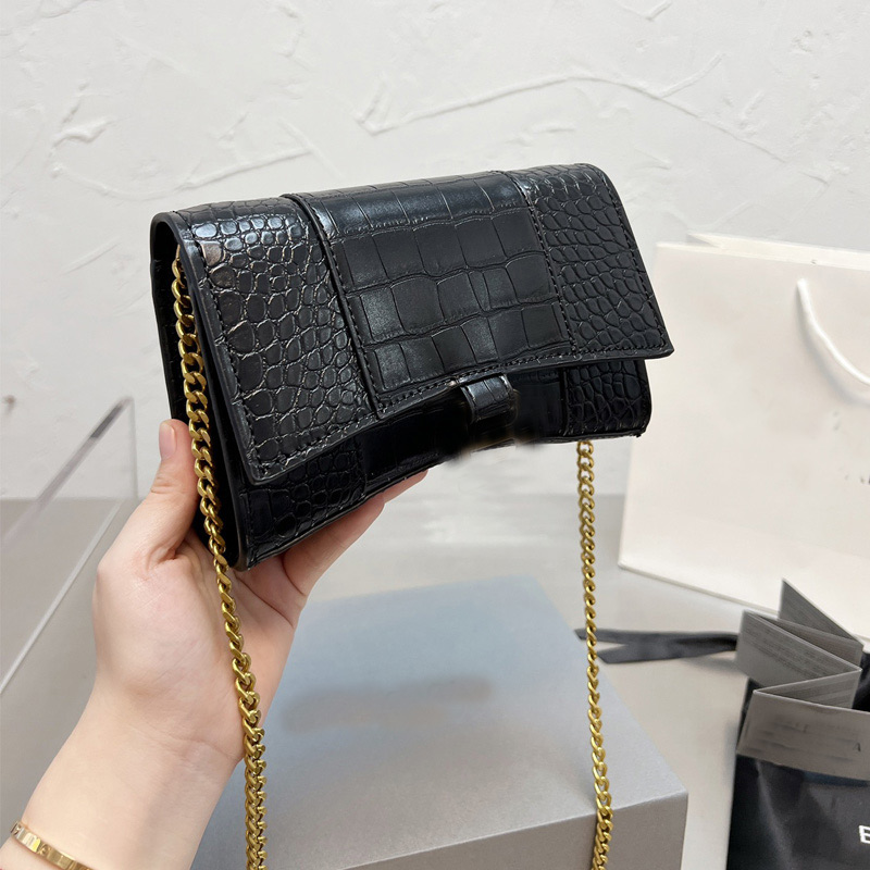 Fashion Crossbody Hand Bag Crescent Messenger Bags Handbag Ladies Crocodile Pattern Handbags Women Black White Gray Alligator Wallet Wallets, Alligator black bag black letter
Fashion Crossbody Hand Bag Crescent Messenger Bags Handbag Ladies Crocodile Pattern Handbags Women Black White Gray Alligator Wallet Wallets, Alligator black bag black letter