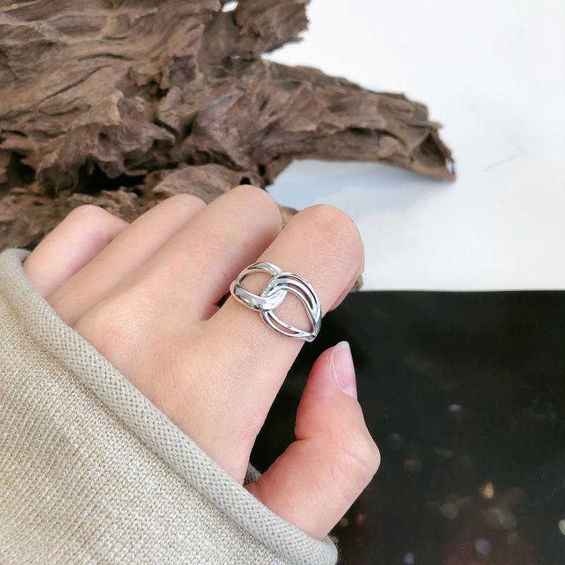 Cluster Rings S925 Sterling Silver Cutout Cross Ring Geometric Fashion Cool All-match Index Finger Ins Non-Mainstream Design Sense
Cluster Rings S925 Sterling Silver Cutout Cross Ring Geometric Fashion Cool All-match Index Finger Ins Non-Mainstream Design Sense
