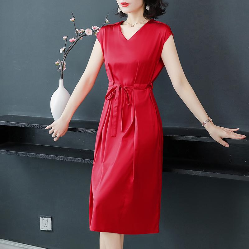 Casual Dresses Women Sleeveless Silk Dress Summer Fashion V-neck Loose Long Satin Elegant Ladies OL Work Tunic Midi Belt, Black
Casual Dresses Women Sleeveless Silk Dress Summer Fashion V-neck Loose Long Satin Elegant Ladies OL Work Tunic Midi Belt, Black
