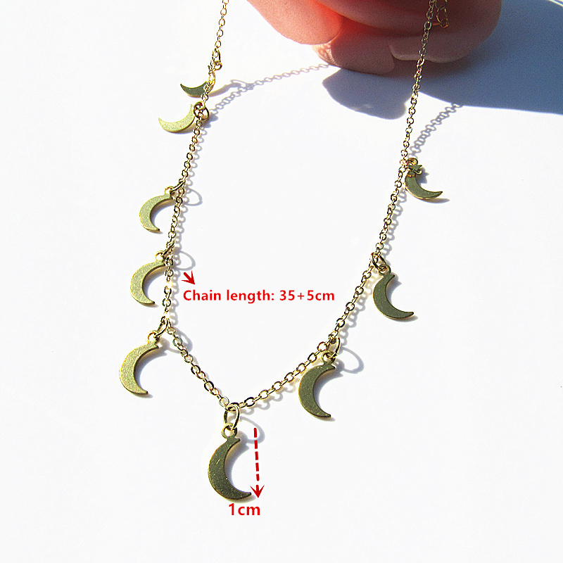 New Julie and the Phantoms Rock Hip Hop Party Girl Fashion Hand Moon Necklace Blessed Virgin Mary Lucky Pendant Y0309