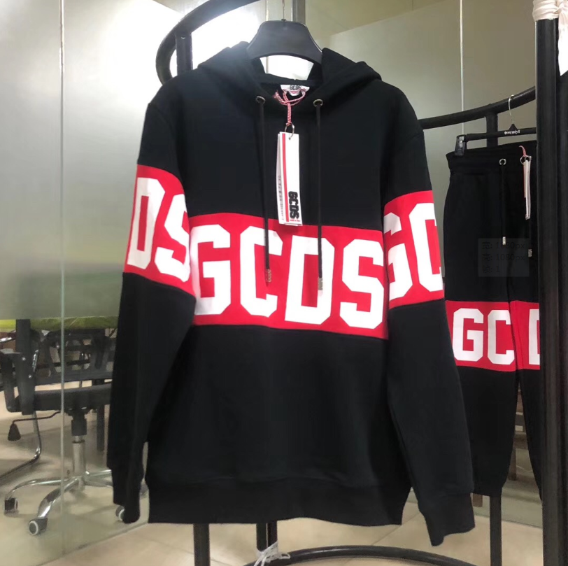 Designer Sweater GCDS Printed Letters Long-sleeved Cotton Street Style Casual Pullover, Black
Designer Sweater GCDS Printed Letters Long-sleeved Cotton Street Style Casual Pullover, Black