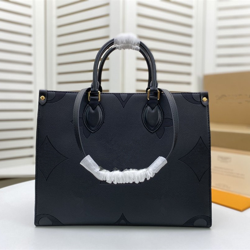 Designer Handbags luis totes Onthego medium handbag pattern embossed on soft grain leather vutton fashion tote women bags, Don't pay it
Designer Handbags luis totes Onthego medium handbag pattern embossed on soft grain leather vutton fashion tote women bags, Don't pay it